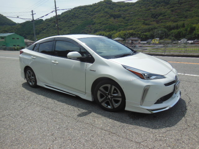 プリウス1.8 A ツーリングセレクション