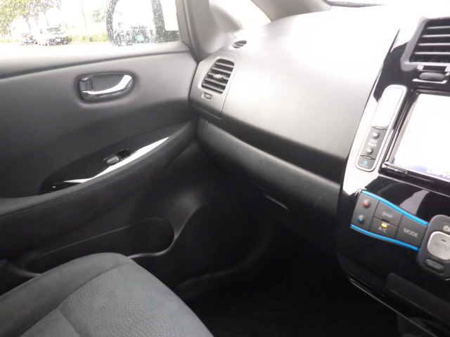 �����摜��p�ӂ��܂������A�w�������m�肽��!�x�w������������!�x�Ȃǂ������܂�����h�V�h�V���₢���킹���������B���[���E���d�b���҂����Ă���܂��B