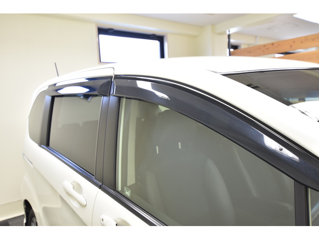 ���Ђ͓����s������s����3-1-1�ɂ������܂��B�s������������אځA�ܓ��s�X�������̓X�܂ł��B�d�Ԃł��z���̂��q�l��JR�������u��������v�w�܂ł��}���ɍs���܂��B���A���́y0422-27-7050�z��