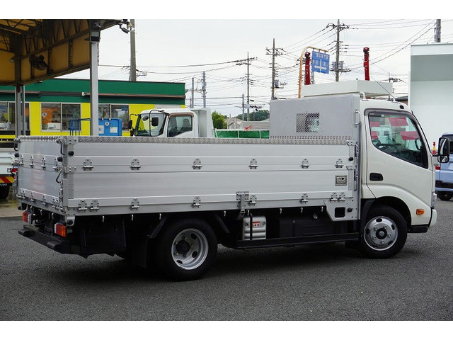 �o���E�g���b�N���A���݌�200��ȏ�!!���Ђ�HP�����񂲗����������Bhttp://www.vantruck.co.jp/index.htm