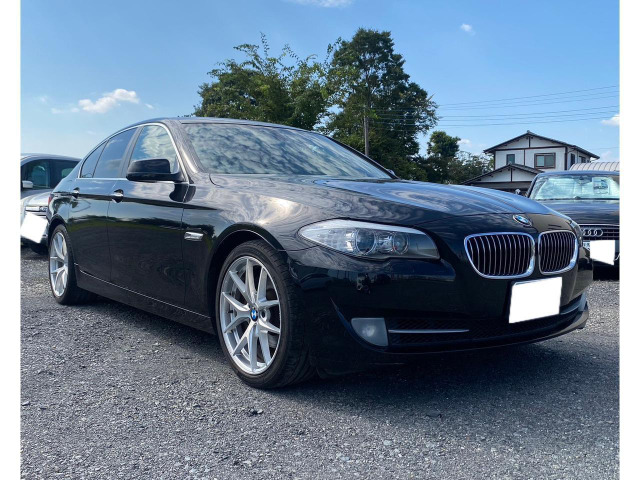 5シリーズセダン(BMW) 528i 中古車画像