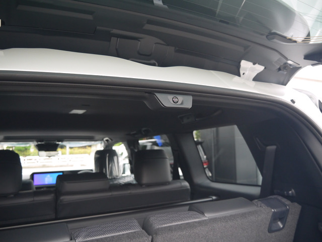 �f�W�^���C���i�[�~���[