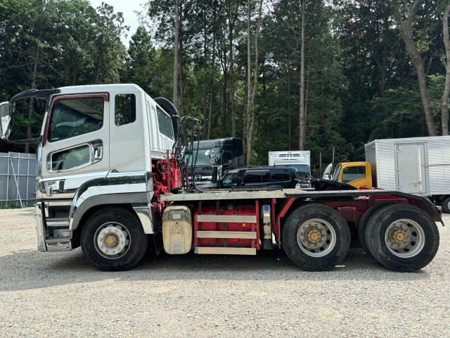 スーパーグレートトレーラーヘッド