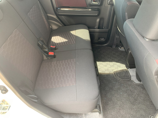 ワゴンRスティングレーハイブリッド(HYBRID) T