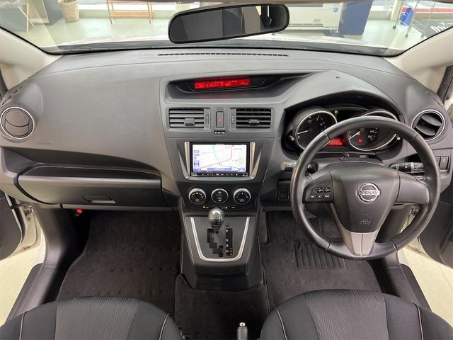 ���C���p�l�S�́��N���[���I�[�g�̍݌Ɏԗ��́A�S���̑�������������b�g�[�ɔ̔������Ă���܂��B���C��������!