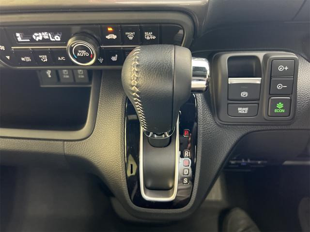 ■内装シフト■ご希望装備付車両も全国から探して来ます!例2>アクセスキー(スマートキー、キーフリーシステム、インテリジェントキー)|プッシュスタート(プッシュスターター)|レーダークルーズコントロール
