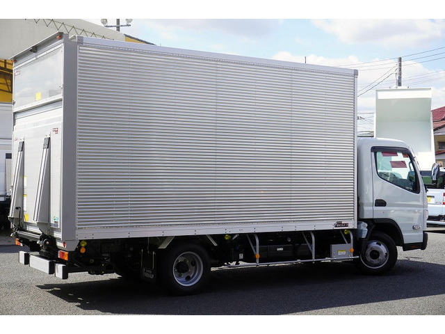�o���E�g���b�N���A���݌�200��ȏ�!!���Ђ�HP�����񂲗����������Bhttp://www.vantruck.co.jp/index.htm