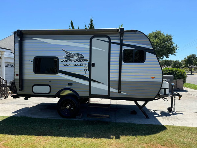 輸入車その他 /その他 アメリカ jayco jayflight baja 398.0万円