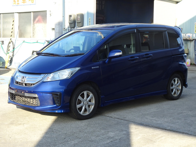 フリードハイブリッド1.5 ジャストセレクション