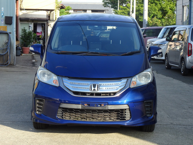 フリードハイブリッド1.5 ジャストセレクション