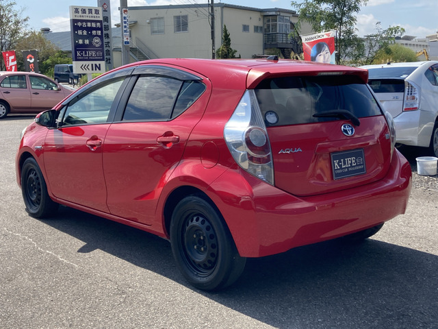 �y�x�����z���i�X�z���Ԃ������������܂��āA���ɗL�������܂��B�݌Ɏԗ��ɂȂ�܂��̂ŁA���񂲓s���̋X�������ɁA���ɗ��ĉ������B���X�\��������ƁA���ē����X���[�Y�ł��B