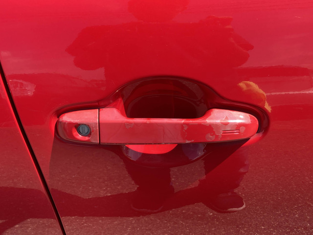 �y�x�����z���i�X�z���Ԃ������������܂��āA���ɗL�������܂��B�݌Ɏԗ��ɂȂ�܂��̂ŁA���񂲓s���̋X�������ɁA���ɗ��ĉ������B���X�\��������ƁA���ē����X���[�Y�ł��B