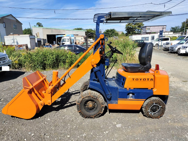 トヨタ トヨタL&F ショベルローダー ジョブサン ボブキャット ホイールローダ 58.0万円 平成元年(1989年) 北海道 中古車 -  価格.com