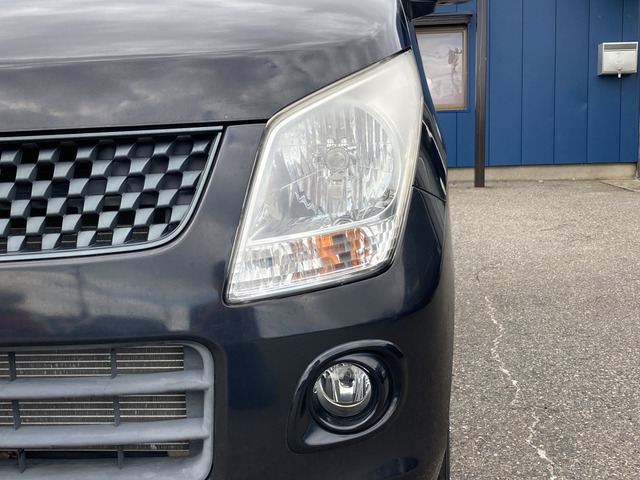 【支払総額推進店】お車をご覧い頂きまして、誠に有難う御座います。在庫車両になりますので、是非ご都合の宜しい時に、見に来て下さい。来店予約をされると、ご案内がスムーズです。