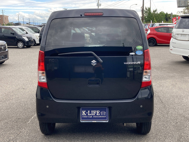 【支払総額推進店】お車をご覧い頂きまして、誠に有難う御座います。在庫車両になりますので、是非ご都合の宜しい時に、見に来て下さい。来店予約をされると、ご案内がスムーズです。