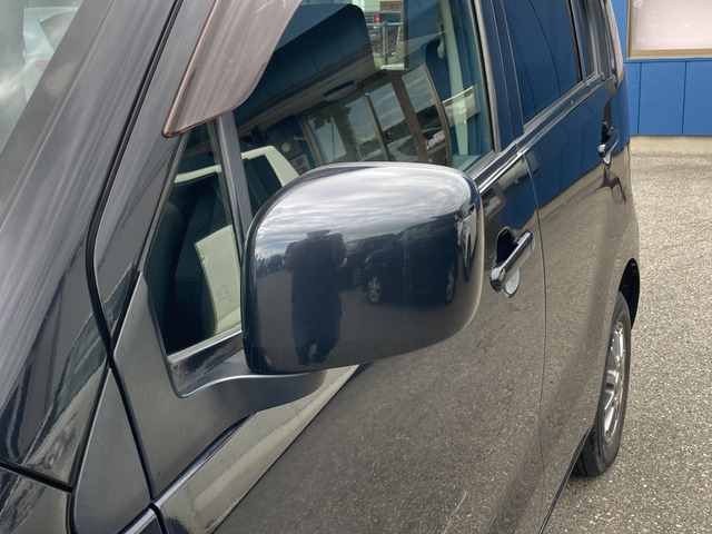 【支払総額推進店】お車をご覧い頂きまして、誠に有難う御座います。在庫車両になりますので、是非ご都合の宜しい時に、見に来て下さい。来店予約をされると、ご案内がスムーズです。