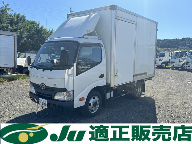 ダイナ(トヨタ) パネルバン 積載2&#44;000kg 5MT 中古車画像