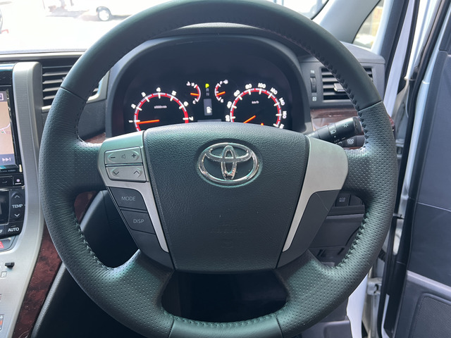 遠方の方もご安心ください。遠方へのご納車実績、多数ございます。お問合せから御納車まで、進捗状況のご連絡をしっかりとさせていただきながら、進めさせていただきます。