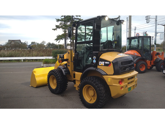 CATホイールローダー