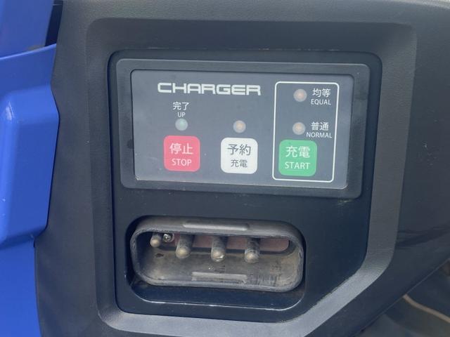 トヨタ トヨタL&F 電動フォークリフト 13837 186.9万円 令和