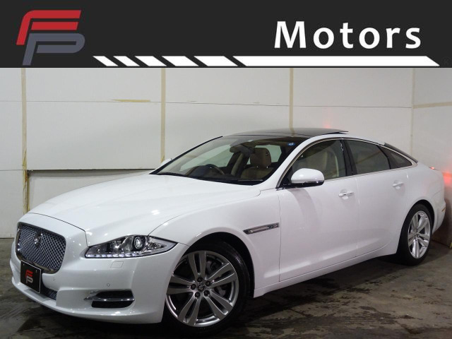 ジャガー XJ ホワイト(白)の中古車一覧｜中古車検索 - 価格.com