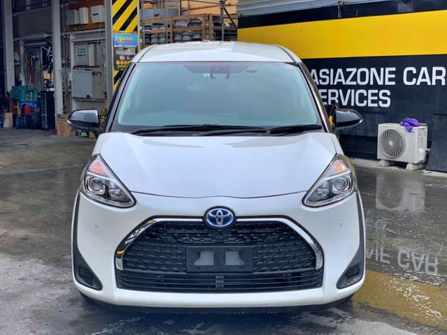 シエンタハイブリッド 1.5 ファンベース G セーフティエディションII