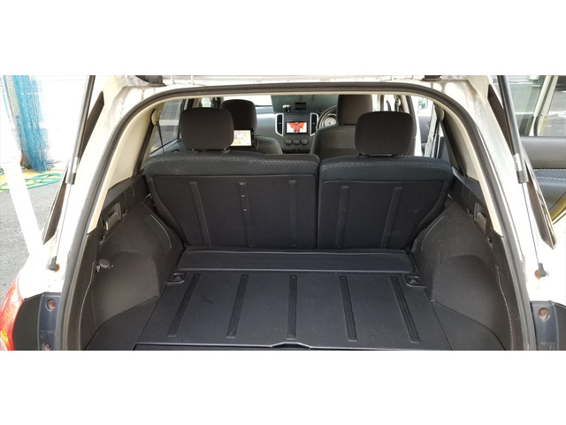 4�l��肵�Ă��g�����N�͏[���ɍL���ł�!�X�e�[�V�������S���͗p�r���L���ł�!