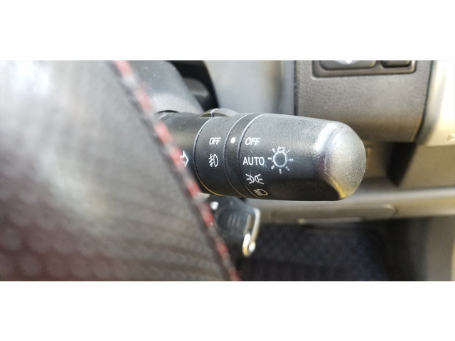 �I�[�g�w�b�h���C�g������!ON�I�t�����Ȃ��ł悢�̂ŕ֗��ł��B