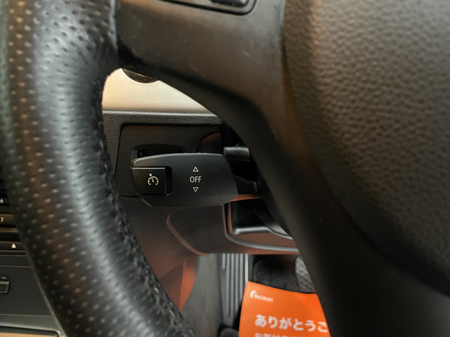 �n���A�[�E���F�[���ECX-5�E�G�N�X�g���C�����A�l�C��SUV���f���戵���ё����B�X�^�C���b�V���ȃf�U�C���Ńh���C�u�ɍœK�ł��B�X���ɂȂ��Ԏ�₱�����̃J���[���A�����̔������X�ɂ��C�����������B