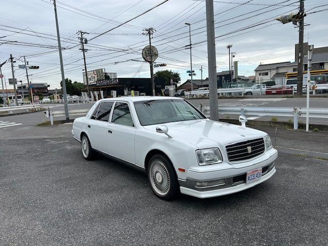 トヨタ センチュリー セダン 1997年モデルの中古車一覧｜中古車検索 - 価格.com