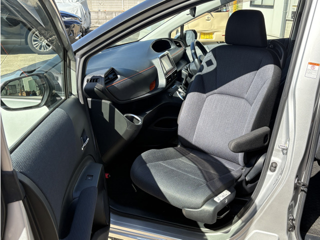 シエンタハイブリッド 1.5 G