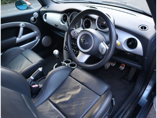 ミニクーパー S ウィズ ジョン・クーパー ワークスGPキット