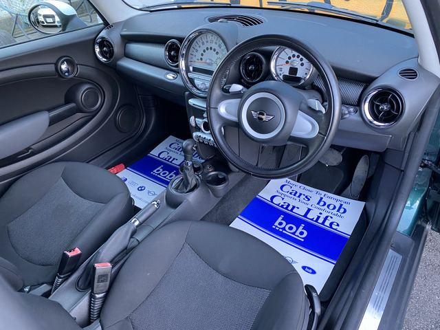 ��������Ƃ����V���v���ȓ����̑���͉��B�Ԃ̖���!�ו��ɂ܂ł�����蔲���ꂽ�f�U�C���������ł��̂Ő��񂶂�����Ƃ������������܂��B