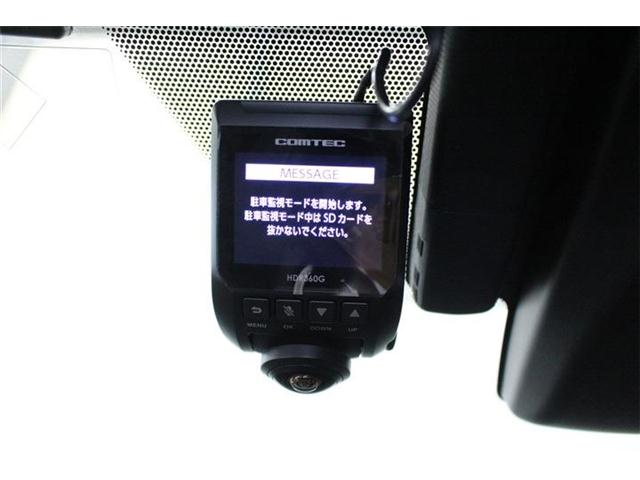 プリウス1.8 A E-Four 4WD