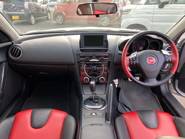 �����̎ԗ��ȊO�ɂ��u�ԑI�уh�b�g�R���v�ɂ������߂̒��ÎԂ��f�ڂ��Ă���܂��B