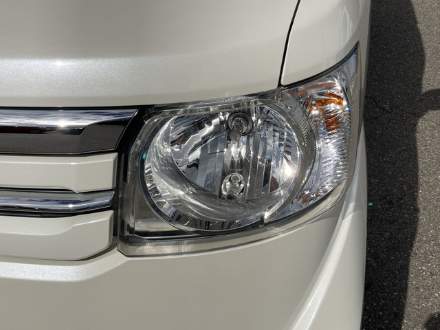 �y�x�����z���i�X�z���Ԃ������������܂��āA���ɗL�������܂��B�݌Ɏԗ��ɂȂ�܂��̂ŁA���񂲓s���̋X�������ɁA���ɗ��ĉ������B���X�\��������ƁA���ē����X���[�Y�ł��B