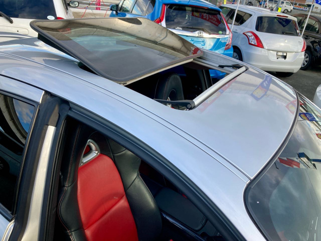 �K���X�T�����[�t