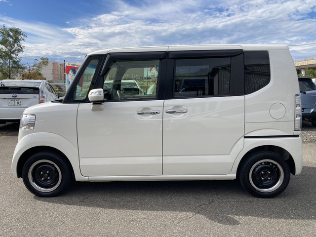 �y�x�����z���i�X�z���Ԃ������������܂��āA���ɗL�������܂��B�݌Ɏԗ��ɂȂ�܂��̂ŁA���񂲓s���̋X�������ɁA���ɗ��ĉ������B���X�\��������ƁA���ē����X���[�Y�ł��B