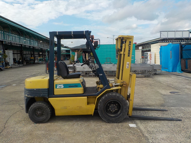 コマツエンジンフォークリフト