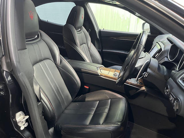 �t���v���~�A�����U�[�X�|�[�c�V�[�g �g���C�f���g�X�e�b�`