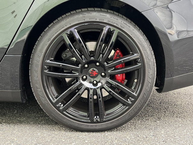 ���A285/35ZR20 ���b�h�L�����p�[