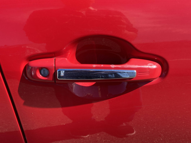 �y�x�����z���i�X�z���Ԃ������������܂��āA���ɗL�������܂��B�݌Ɏԗ��ɂȂ�܂��̂ŁA���񂲓s���̋X�������ɁA���ɗ��ĉ������B���X�\��������ƁA���ē����X���[�Y�ł��B