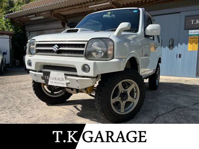 ジムニー(スズキ) ランドベンチャー 4WD　5MTリフトアップ社外アルミ 中古車画像