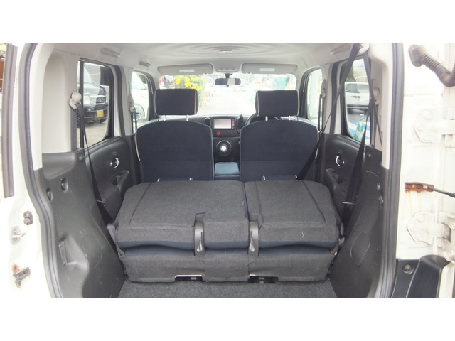 当店は常時、お買い得特選車を25台以上を取り揃えております。人気のミニバン・コンパクトカー・軽自動車まで何でもお任せください!