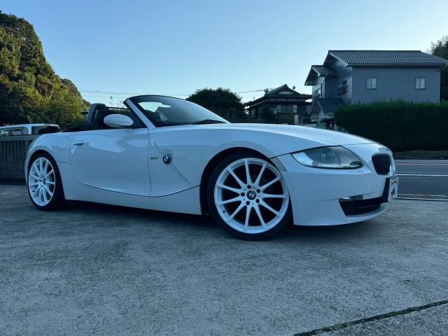 BMW Z4 2003年モデル ロードスター 2.5iの中古車一覧｜中古車検索 - 価格.com