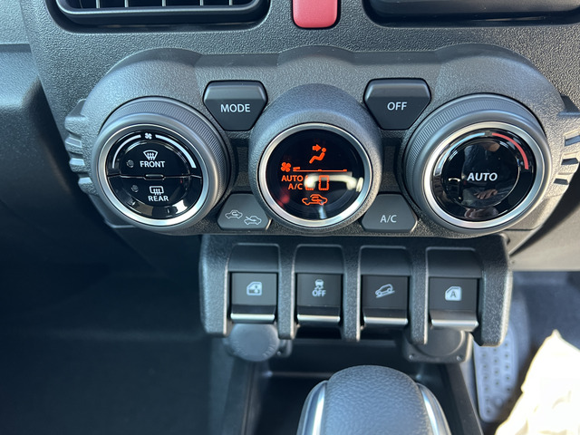 �����X�Ȃ��ŁA���O�R�����\�ł��B����]�̕��́A���C�y�ɂ��₢���킹��������!���Ԃ����肳���O�ł��R���ł��܂��B