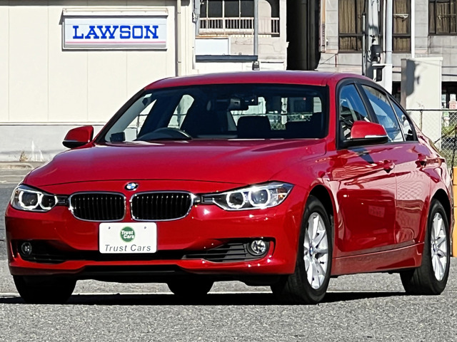 3シリーズセダン320i