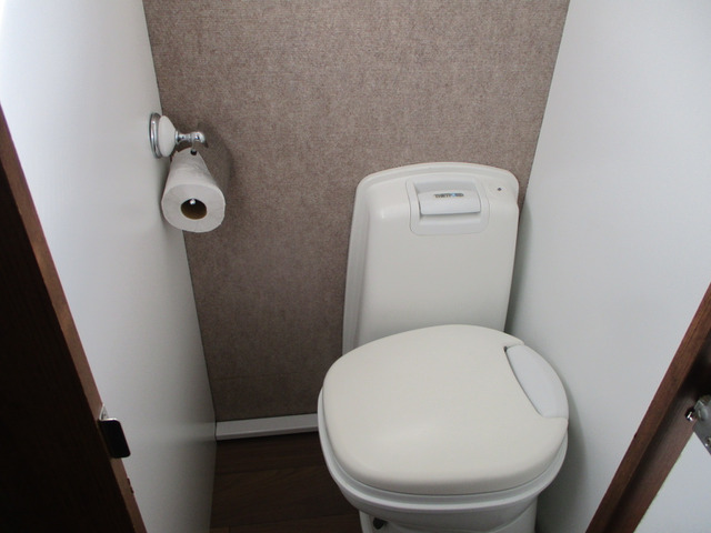 �J�Z�b�g�^���N�� ����g�C�� ��U��^�C�v ���������ł��g���₷�������ɉ񂹂܂��B