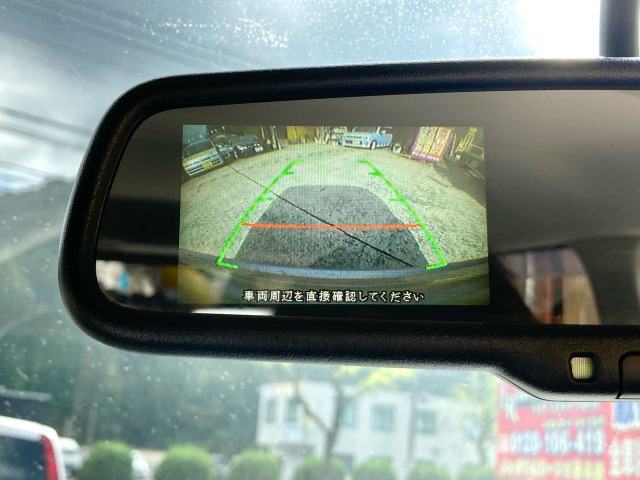 ルームミラーモニター