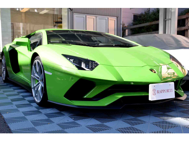 アヴェンタドールロードスターS 50th アニバーサリー ジャパン 4WD